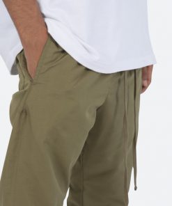 Mnml Every Day Nylon Pants - Olive