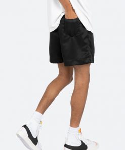 Mnml Summer Shorts - Black Bottoms