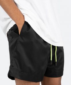 Mnml Summer Shorts - Black Bottoms